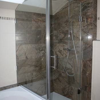 Ganzglasdusche